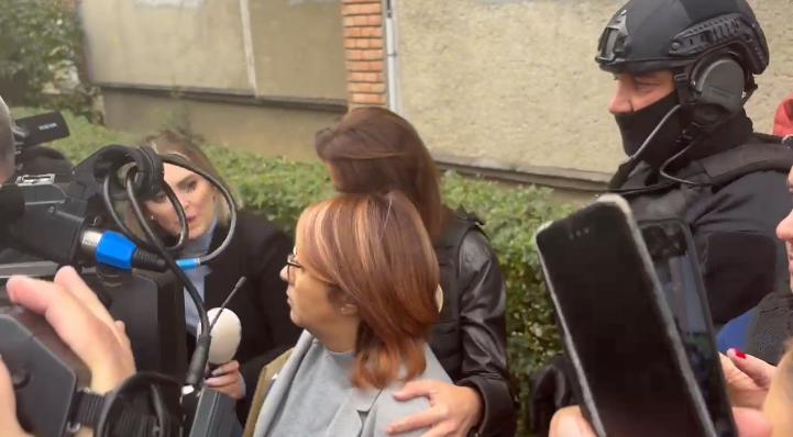 Trei persoane trimise în judecată în cazul atentatului cu bombă asupra milionarului ucis la Arad 18947213