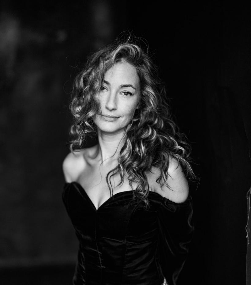 Premieră absolută pe scena Operei Naționale București, opera „Procesul lui Eichmann” îi reunește în distribuție pe actorii Alexandru Papadopol, Raluca Aprodu, Marian Râlea și Emilian Oprea 18947005