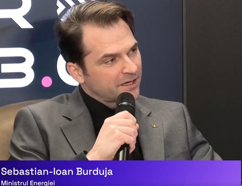 Idei inteligente pentru creștere economică: Conferința națională RO 3.0 “Smart solutions for tomorrow. Sustenabilitate și responsabilitate – căi sigure pentru o dezvoltare durabilă și prosperă” 18948616