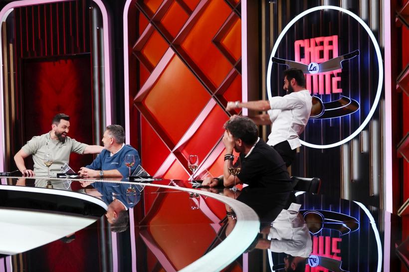 Chef Richard Abou Zaki a câștigat bomba cu mai multe amulete. Diseară, la Chefi la cuțite, Iulian Stere vine cu ambiții mari: ”Am lucrat sub coordonarea lui Chef Gordon Ramsay”