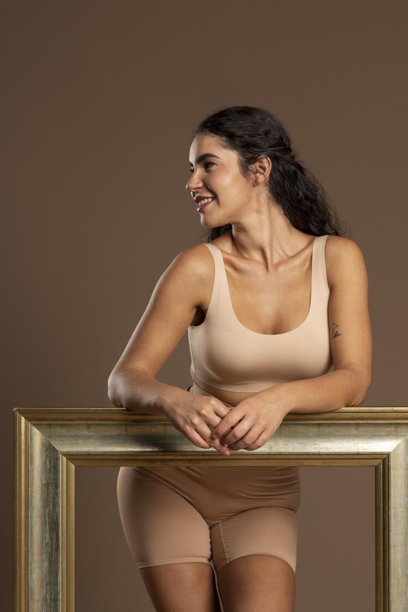 Tipuri de lenjerie modelatoare care te fac să arăți perfect