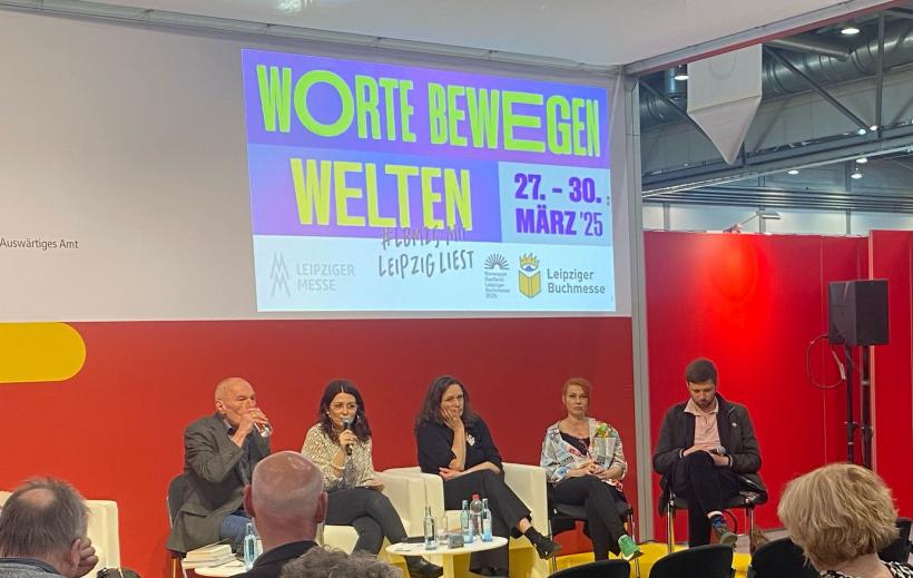 Volumul Ofsaid al poetei Moni Stănilă, inclus în lista Lyrik-Empfehlungen 2025