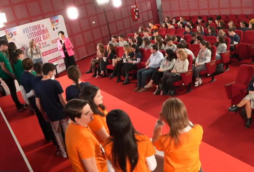 Maraton de concursuri #Istorie și Literatură QUIZ DAY - România Inteligentă | Antena 3 CNN 18947851