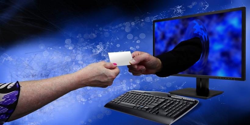 61% dintre românii din mediul urban au fost ținta unor tentative de fraudă online 