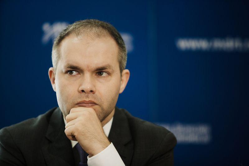 Daniel Funeriu respinge oferta lui Nicușor Dan privind retragerea candidaturilor: Este o ofensă adusă electorilor