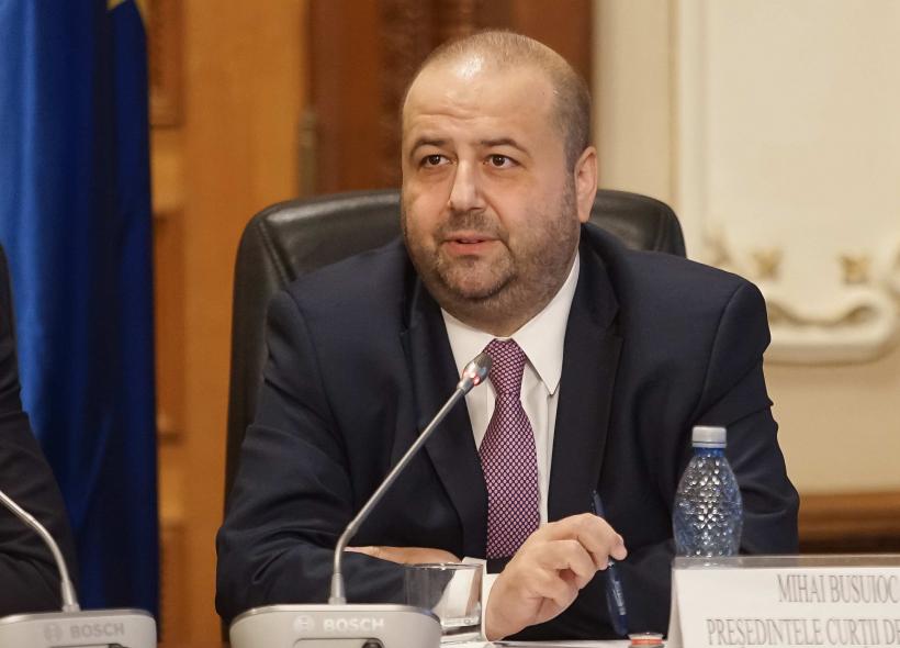 Schimbare la vârful justiției românești: pleacă trei și ies la încălzire șapte. Se încinge lupta pentru ocuparea posturilor de super bugetari. Printre cei vehiculați se află și Emil Boc 18947919