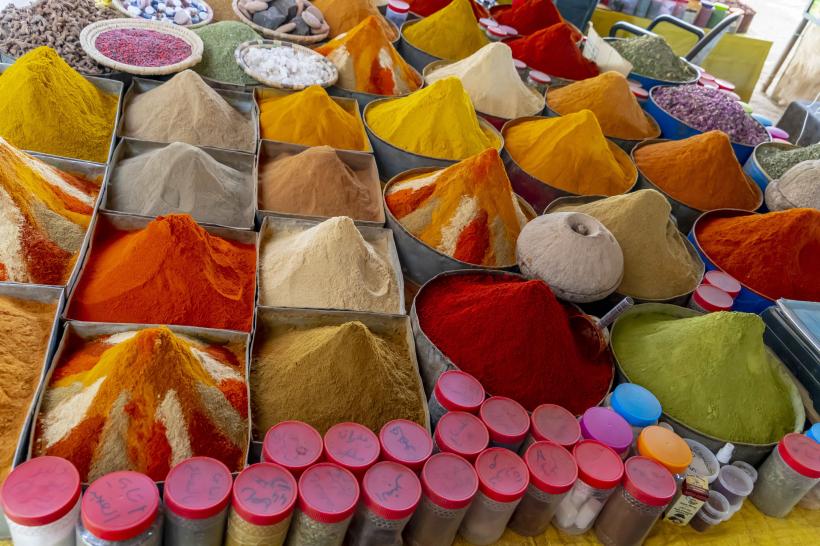 Cât timp pot fi consumate mirodeniile. Singurul condiment care NU își pierde proprietățile niciodată