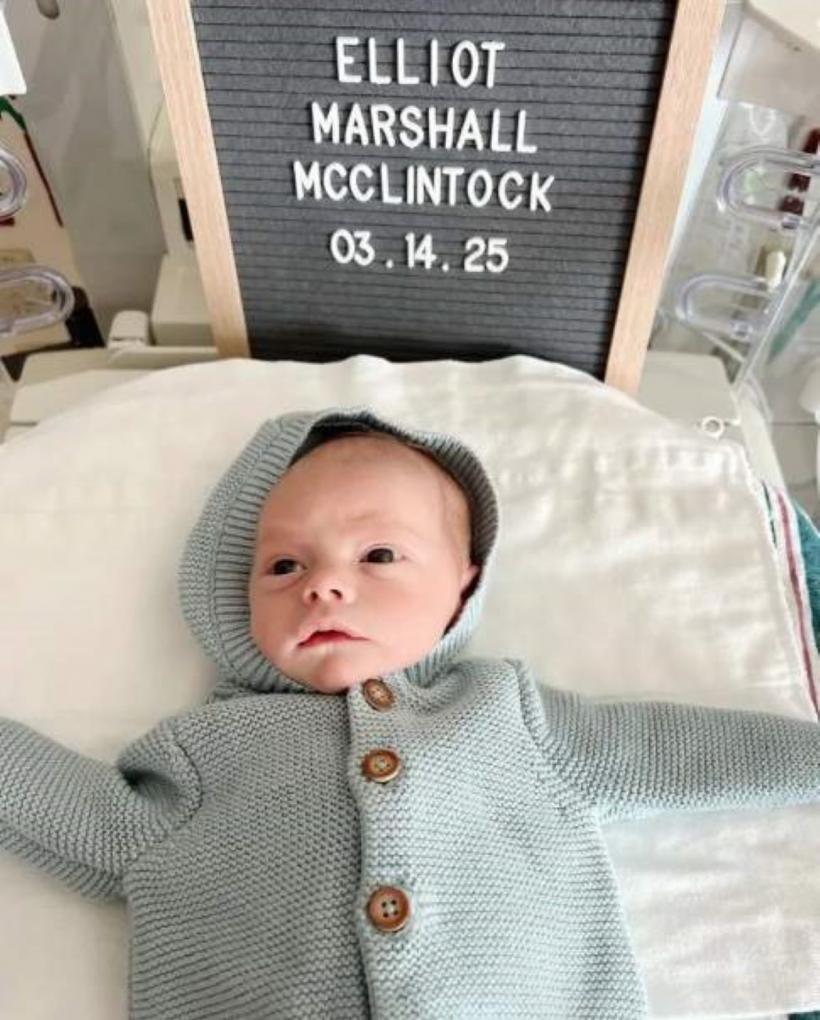 Eminem a devenit bunic. Ce nume va purta primul nepot al celebrului rapper american 18948695