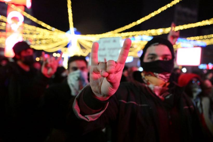 Revoltă în Turcia: Mii de studenți au demonstrat marți la Istanbul și Ankara față de arestarea lui Imamoglu 18948777
