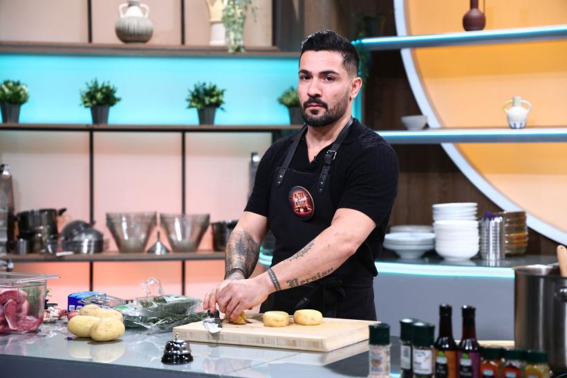 Chef Richard Abou Zaki a câștigat ieri bomba cu mai multe amulete. Diseară, la Chefi la cuțite, mentorul lui Chef Orlando Zaharia gătește pentru jurați 18948858