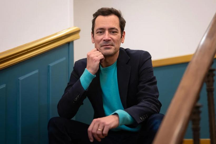 Jean-Baptiste Andrea (Premiul Goncourt, 2023):   „În etapa noii lumi digitale nu suntem educați să ne exercităm discernământul!” 18948684