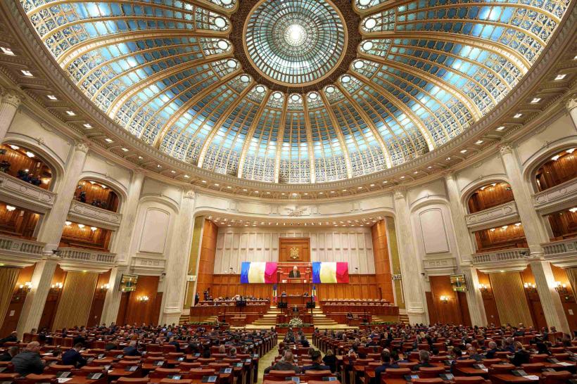 Pensiile speciale: În 2026, magistrații se vor putea pensiona la 48 de ani. În 2045, o vor putea face la 65 de ani 18948911