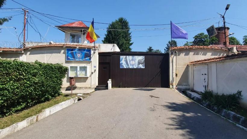 50 de deținute cazate într-o clădire neterminată, la Târgșor 18948917