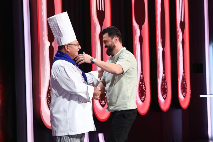 Întâlnire emoționantă, aseară, la Chefi la cuțite: Chef Ion Șerban, mentorul lui Chef Orlando Zaharia a venit în platoul show-ului culinar 18949038