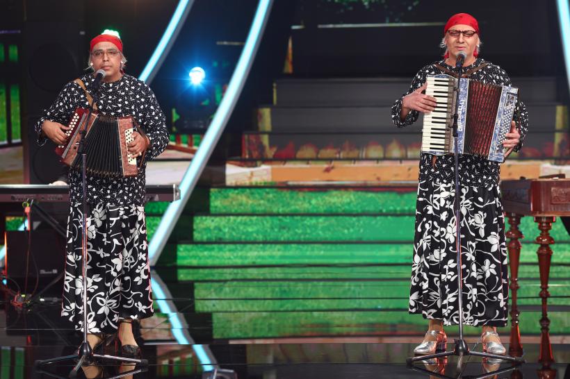 Taraful de la Vărbilău face show pe scena Te cunosc undeva!, sâmbăta aceasta, în interpretarea lui NiCK NND și Sali Levent! 18948990