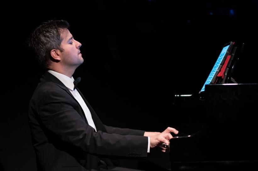 Cea de-a 8-a ediție Hoinar Festival are loc între 15 și 20 mai la Teatrul ACT și Ateneul Român 18949207