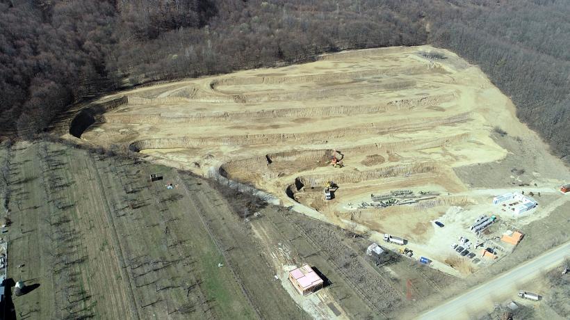 Minunea de la Vulturești 18949557