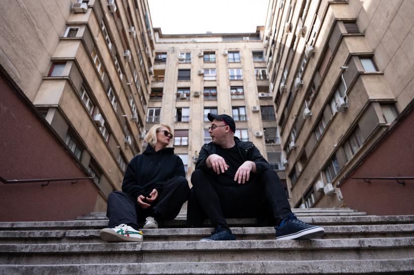 2025: Nouameapiesă? Peca Ștefan și Cinty Ionescu, într-un road trip (anti)performativ în zece orașe din România 18949632