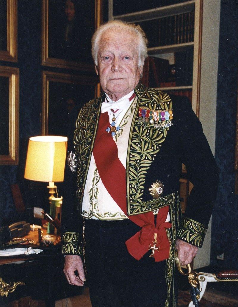 Maurice Druon, scriitorul care ne-a fermecat copilăria cu „Regii blestemați” 18949548