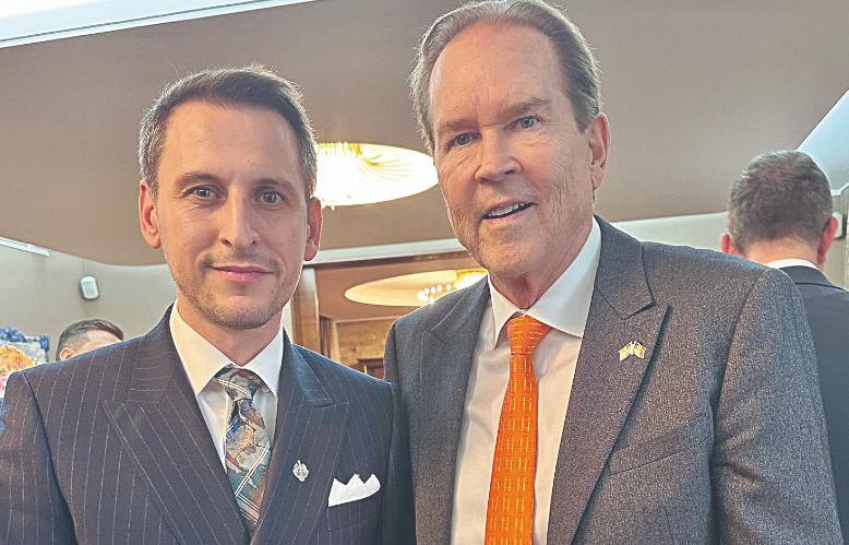 Jurnalul, pe masa delegației americane