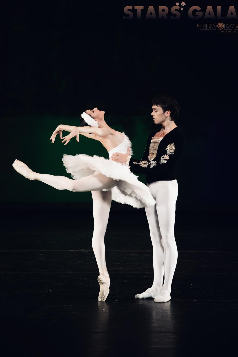 Explozie de talente pe scena Teatrului Naţional din Bucuresti in cadrul Stars Gala by Revolve Dance 18950268