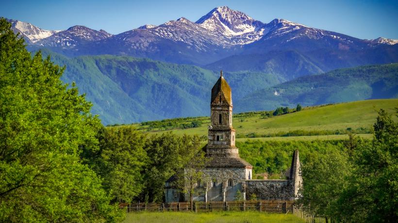 Top 5 cele mai vechi biserici din România și legendele lor uimitoare