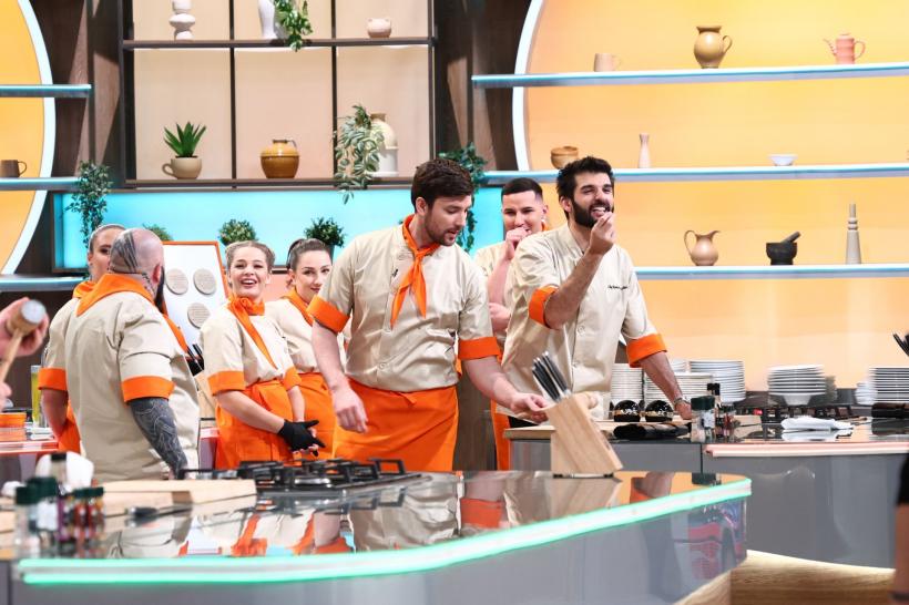 Diseară, de la 20:30, jurații deschid bombele cu amulete în al doilea battle și scot la iveală avantaje care vor da peste cap bancurile de lucru 18950456