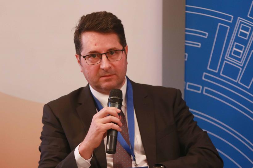 Definirea consumatorilor vulnerabili: furnizorii vor să se țină cont doar de venit, autoritățile vor mai multe criterii  18950489