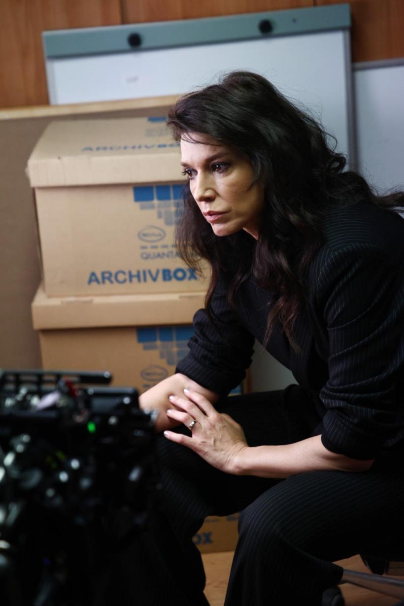 Cele mai noi episoade ale serialului original Ana, Mi-ai fost scrisă în ADN, lider de audienţă! 18951197