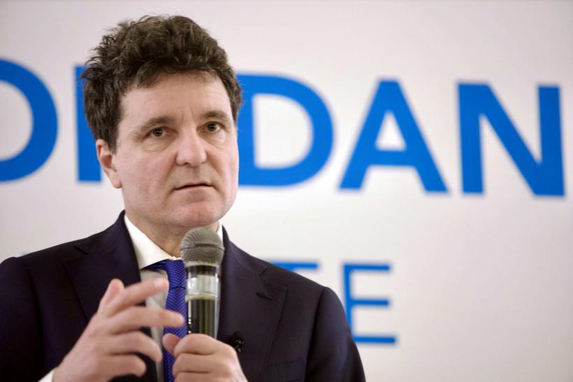 Scandalul finanțării campaniei prezidențiale din 2025 eclipsează ceea ce s-a întâmplat anul trecut, când CCR a anulat alegerile 18951030