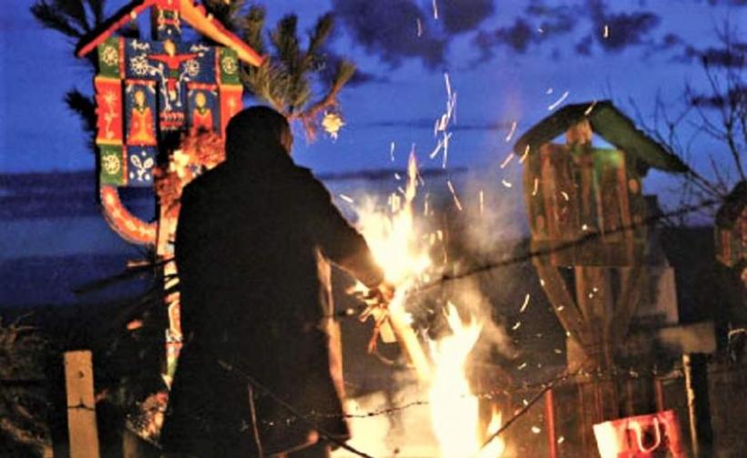 Botoșăneni, amendați pentru că au făcut picnic în cimitir de Paștele Blajinilor 18951323