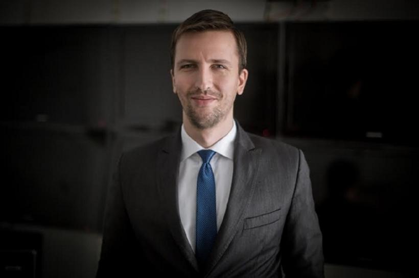 Pe „barosăneală”. Independentul Victor Ponta a cheltuit, în trei săptămâni de campanie, 4,4 milioane de euro 18951429