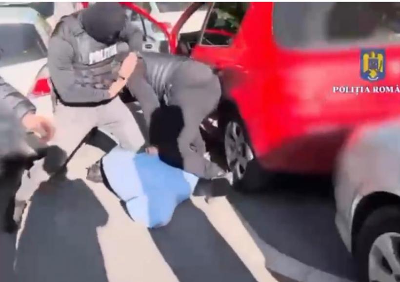 Cannabis prin curier: Flagrant și rețineri pe litoral