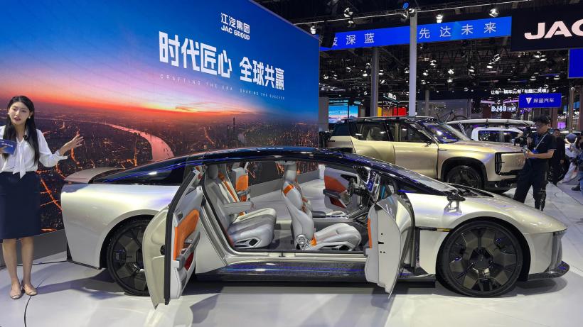 Va fi lumea auto dominată de China? Demonstrație de forță fără precedent la Shanghai 18951893