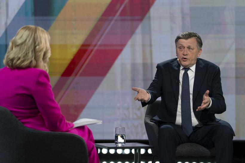 Confruntare finală, în această seară, la 19.30. Nicușor Dan, față în față cu Alessandra Stoicescu 18952180