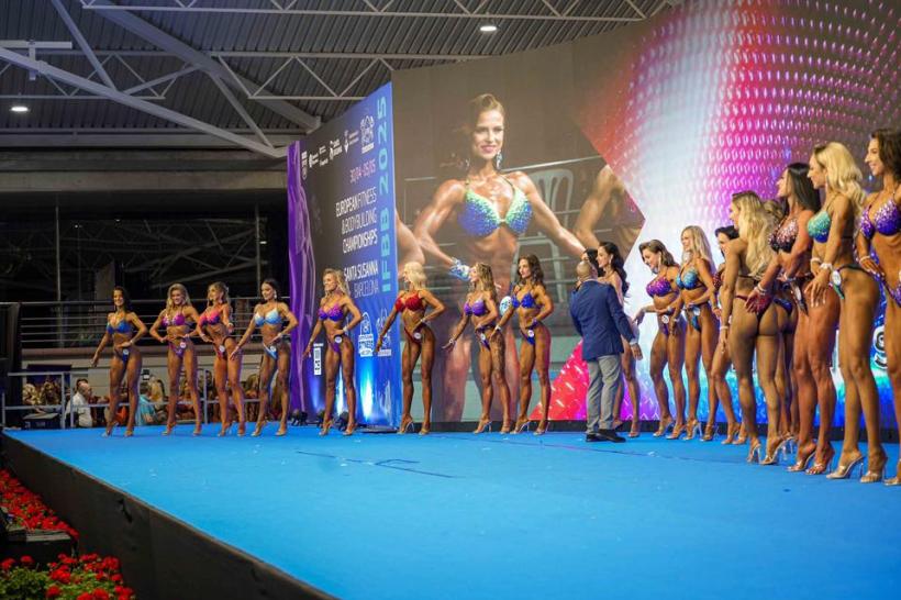 Imnul României a răsunat de 18 ori la CE de Fitness & Culturism și la CE de Fitness Challenge 18952314