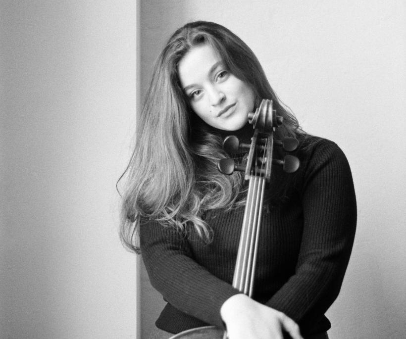 Violoncelista Sofia Blându și pianistul Cătălin Răducanu, în recital la Palatul Culturii din Iași 18951639