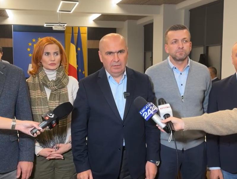 Liderii PNL decid în unanimitate să-l susțină pe Nicușor Dan 