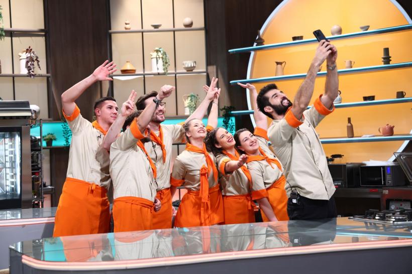 Chefi la cuțite, lider detașat de audiență cu ediția de ieri. Diseară, se schimbă dinamica la bancurile de lucru: amuleta lui Chef Richard aduce trei concurenți din bootcamp 18952651