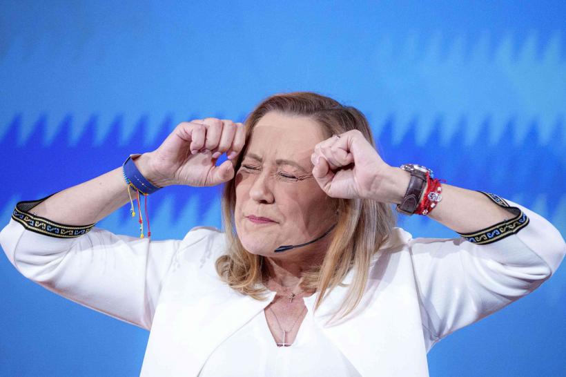 Unda de șoc electoral mătură partidele. Bătaie pe Guvern, în paralel cu cea pentru Cotroceni. Demisiile zilei: Elena Lasconi și Marcel Ciolacu 18952558