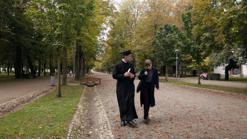 „Kontinental ’25” de Radu Jude, câștigător al Ursului de Argint la Berlinale, ajunge în cinematografele din România din 20 iunie 18952200