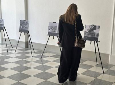 Memoria vizuală a unui moment istoric: fotografii și filme din 1990 în expoziția „Poduri de Memorie – 35 de ani de la Podul de Flori” la Muzeul Național al Țăranului Român 18952950