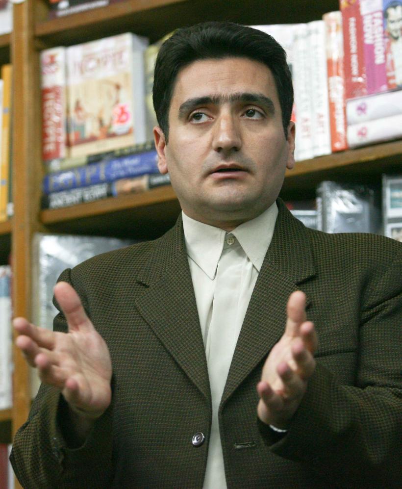 Cum arată politica de tip clan a prezidențiabilului AUR, George Simion 18953112