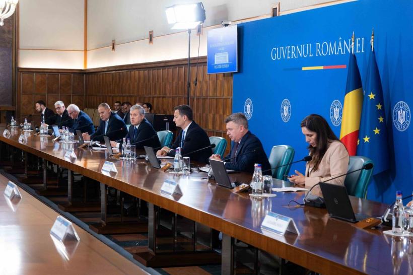 Ne pândesc penalizări de 13 miliarde de euro, în PNRR. România a atras doar 9 din cele 28 mld. euro 