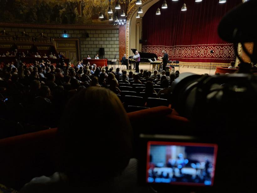 Flautul Fermecat - Dans și Suspans la Ateneul Român, pe 19 mai - noua aventură muzicală a flautistului Ion Bogdan Ștefănescu 18953221