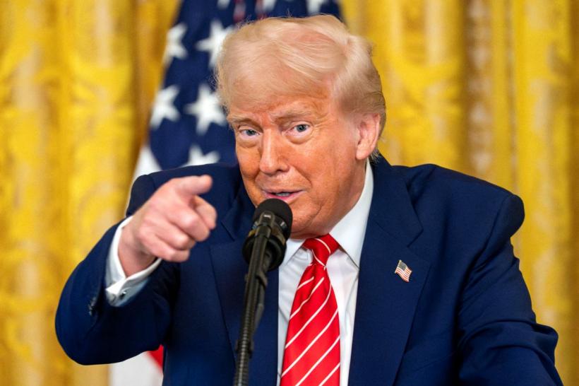 Trump, despre avionul oferit de Qatar: „Ar fi o prostie să-l refuz”