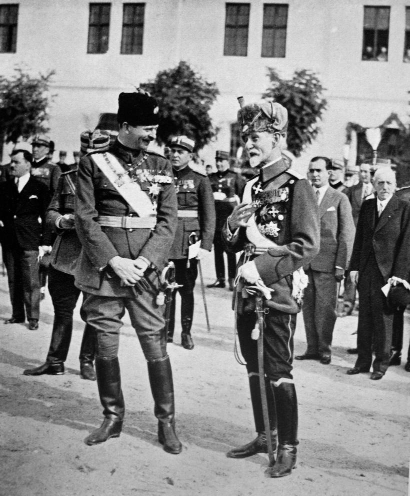 Carol al II-lea, carlismul și carliștii 18954007