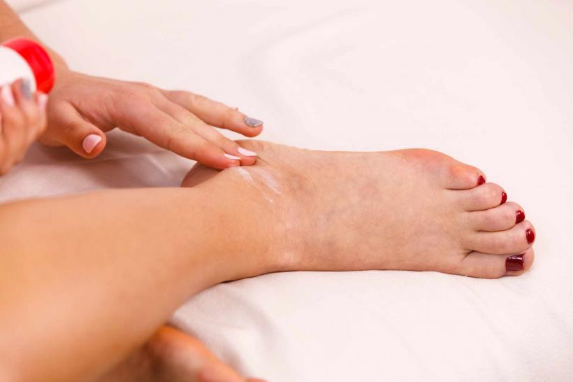 Ce NU trebuie să lipsească din trusa de prim ajutor. Cum acorzi primul ajutor