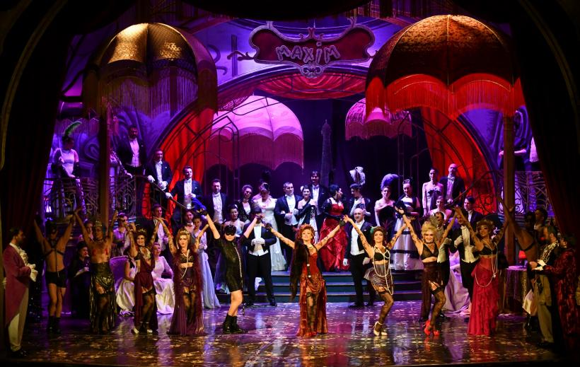 „Văduva Veselă”, un spectacol de Răzvan Mazilu, propunerea Operei din Timișoara la Bucharest Opera Festival 2025 18954175