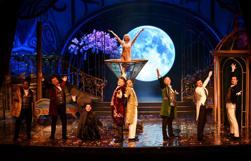 „Văduva Veselă”, un spectacol de Răzvan Mazilu, propunerea Operei din Timișoara la Bucharest Opera Festival 2025 18954176